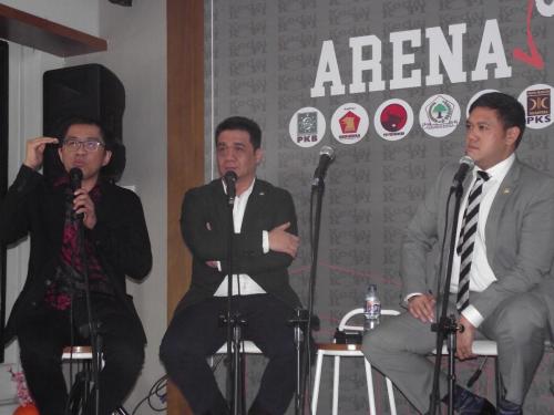 Faisol Reza (PKB), Ahmad Riza Patria (Gerindra) dan Dave Laksono (Golkar)